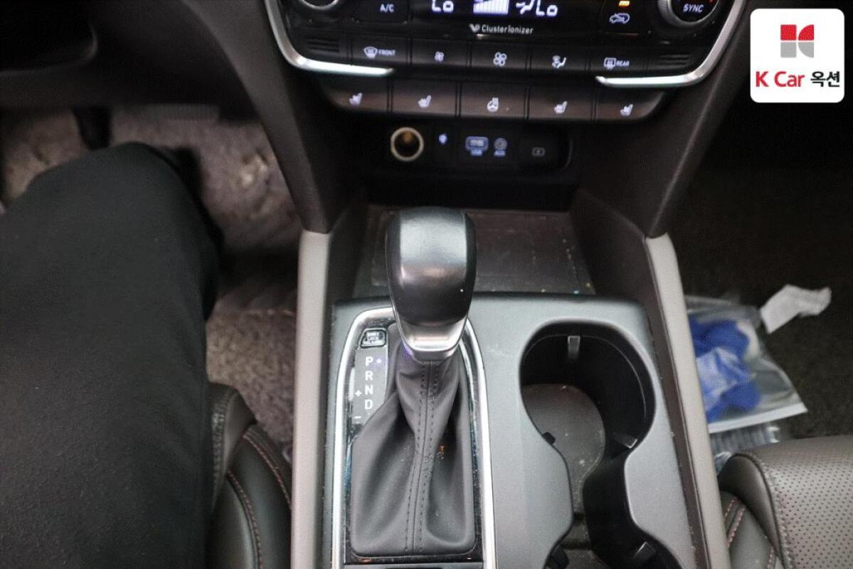 Hyundai SantaFe (2018)