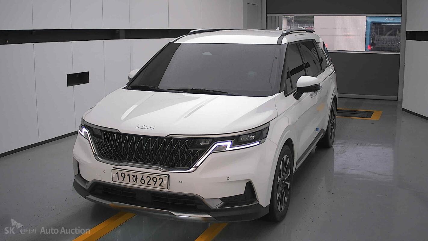 Kia Carnival (2021)