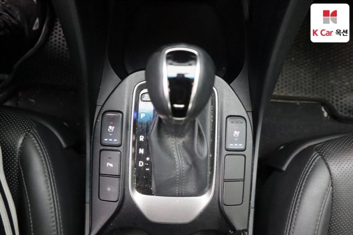 Hyundai Maxcruz (2016)