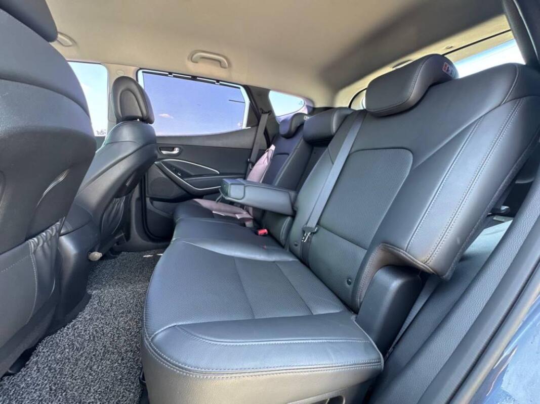 Hyundai SantaFe (2017)