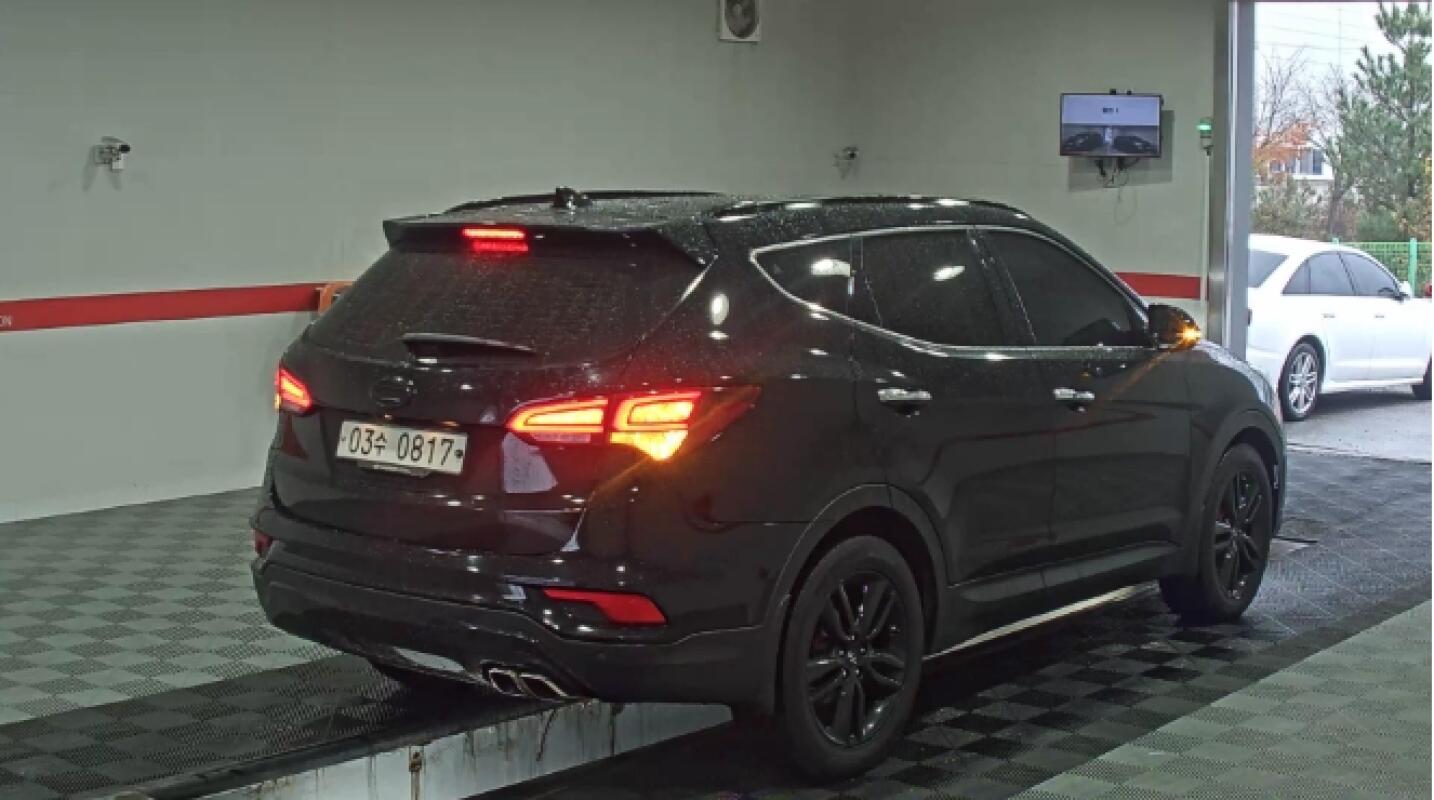 Hyundai SantaFe (2015)