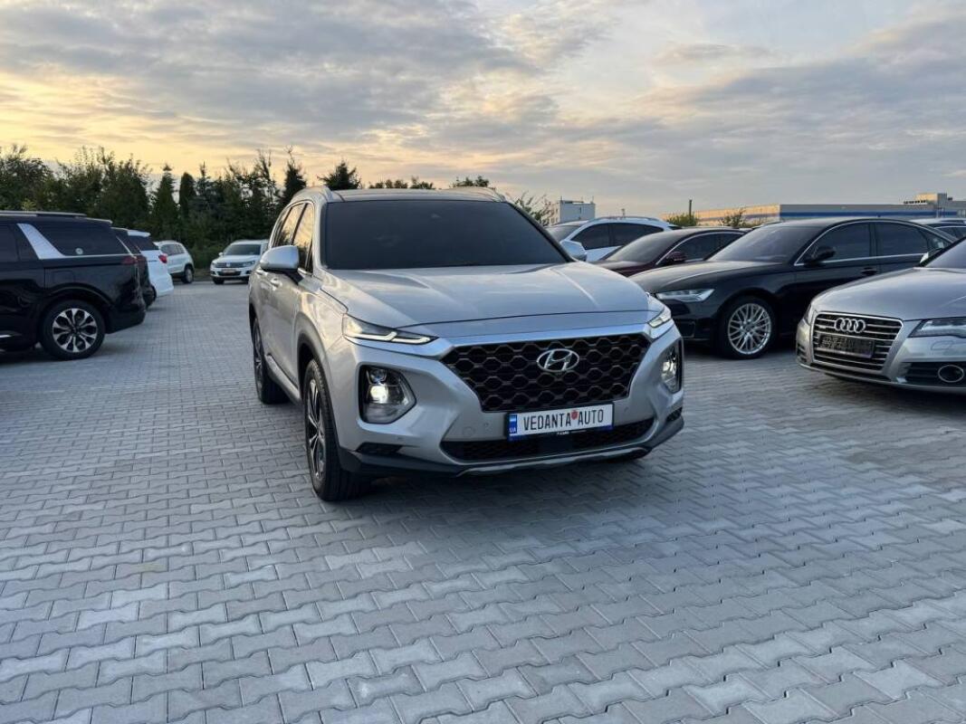 Hyundai SantaFe (2020)