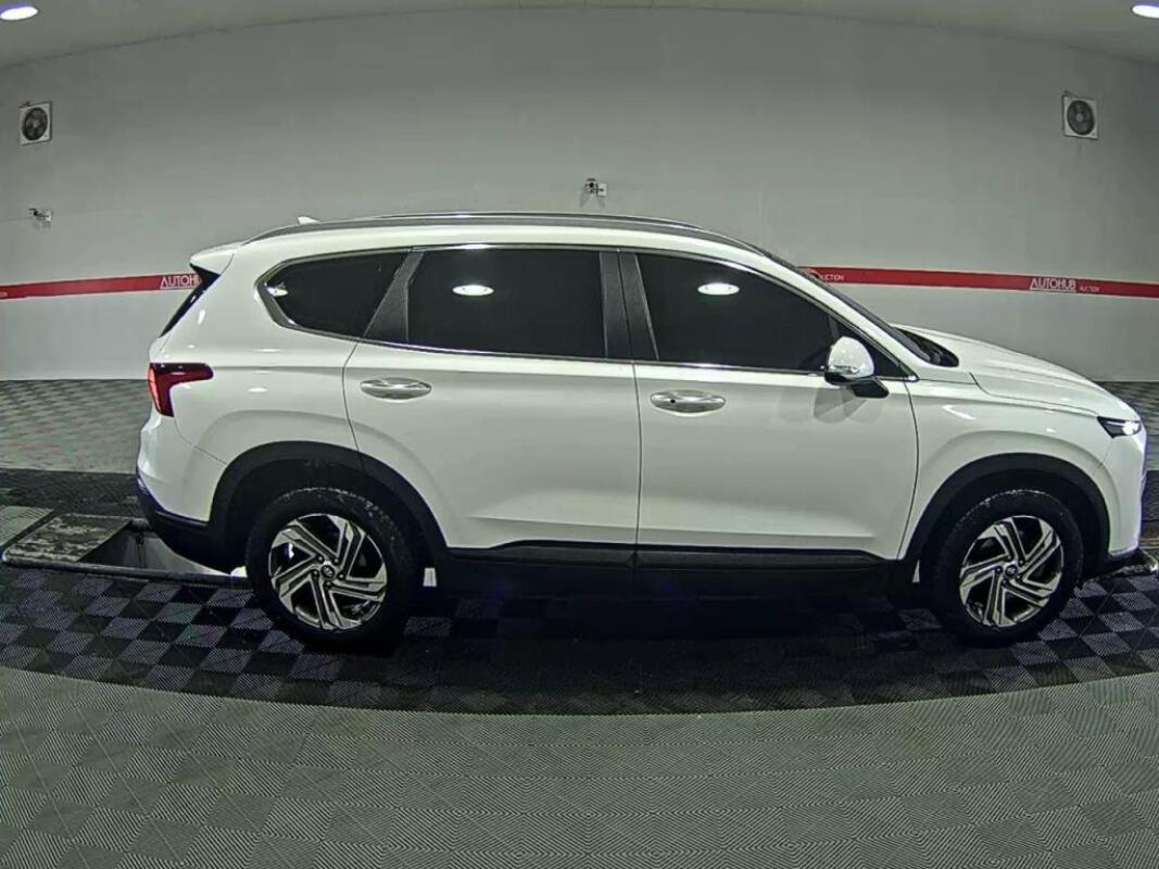 Hyundai SantaFe (2021)