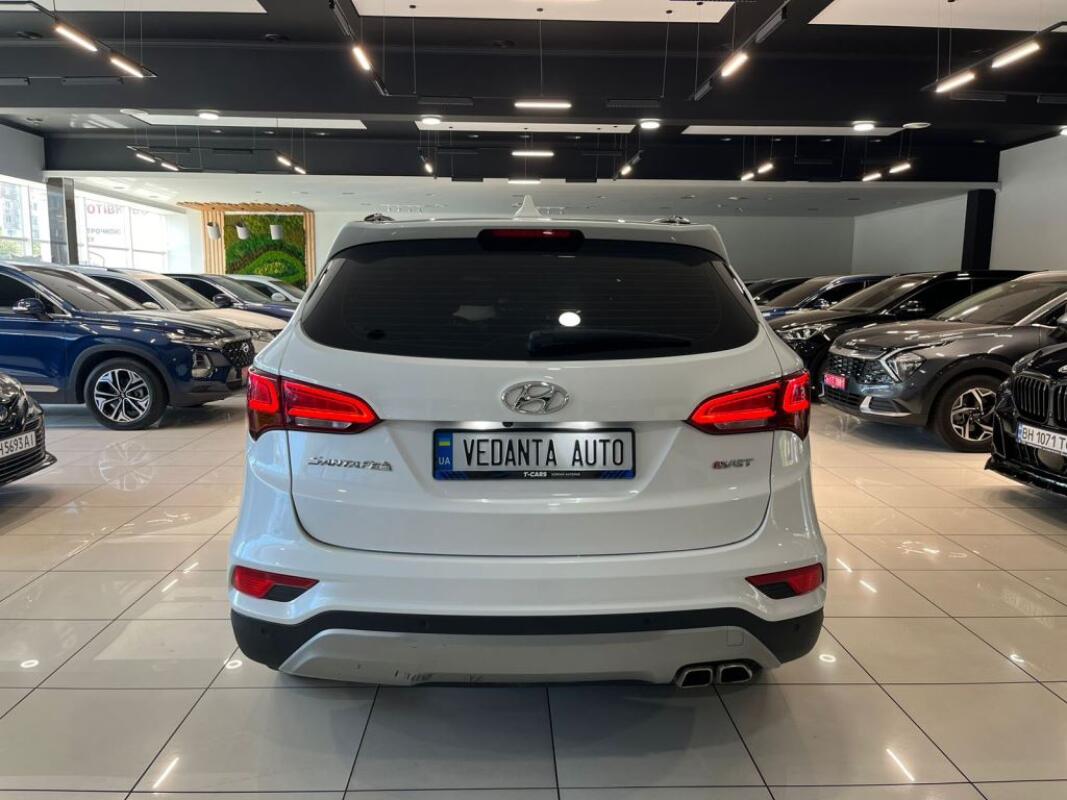 Hyundai SantaFe (2015)