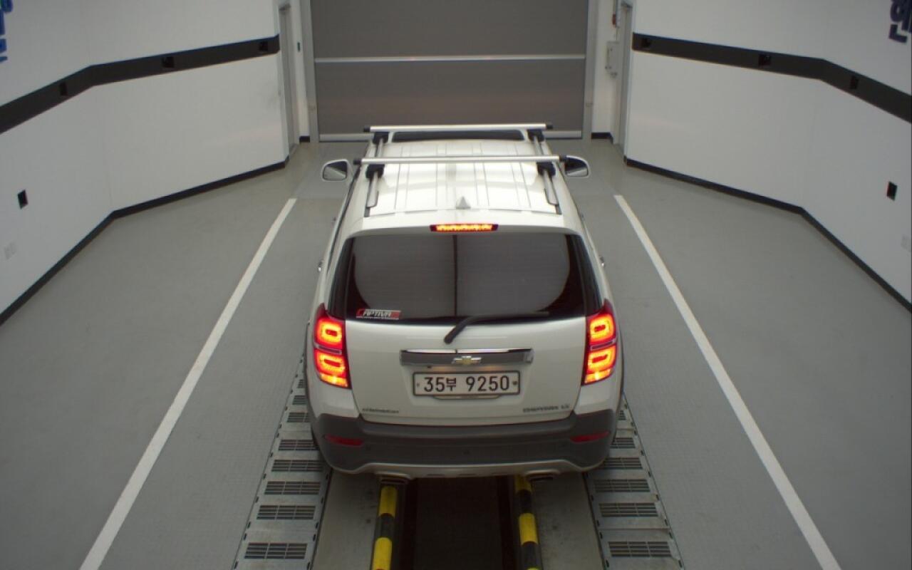 Chevrolet	Captiva (2015)