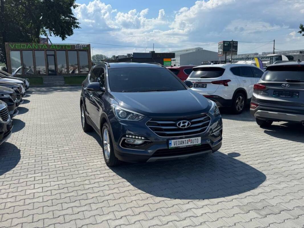 Hyundai SantaFe (2017)