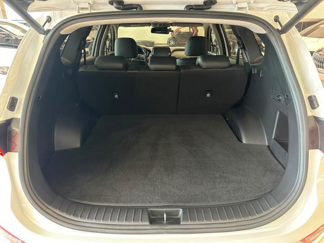 Hyundai SantaFe (2020)