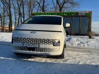 Hyundai Staria (2024)