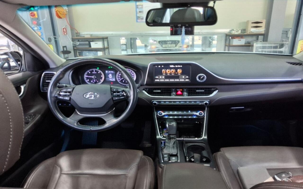 Hyundai Grandeur (2017)