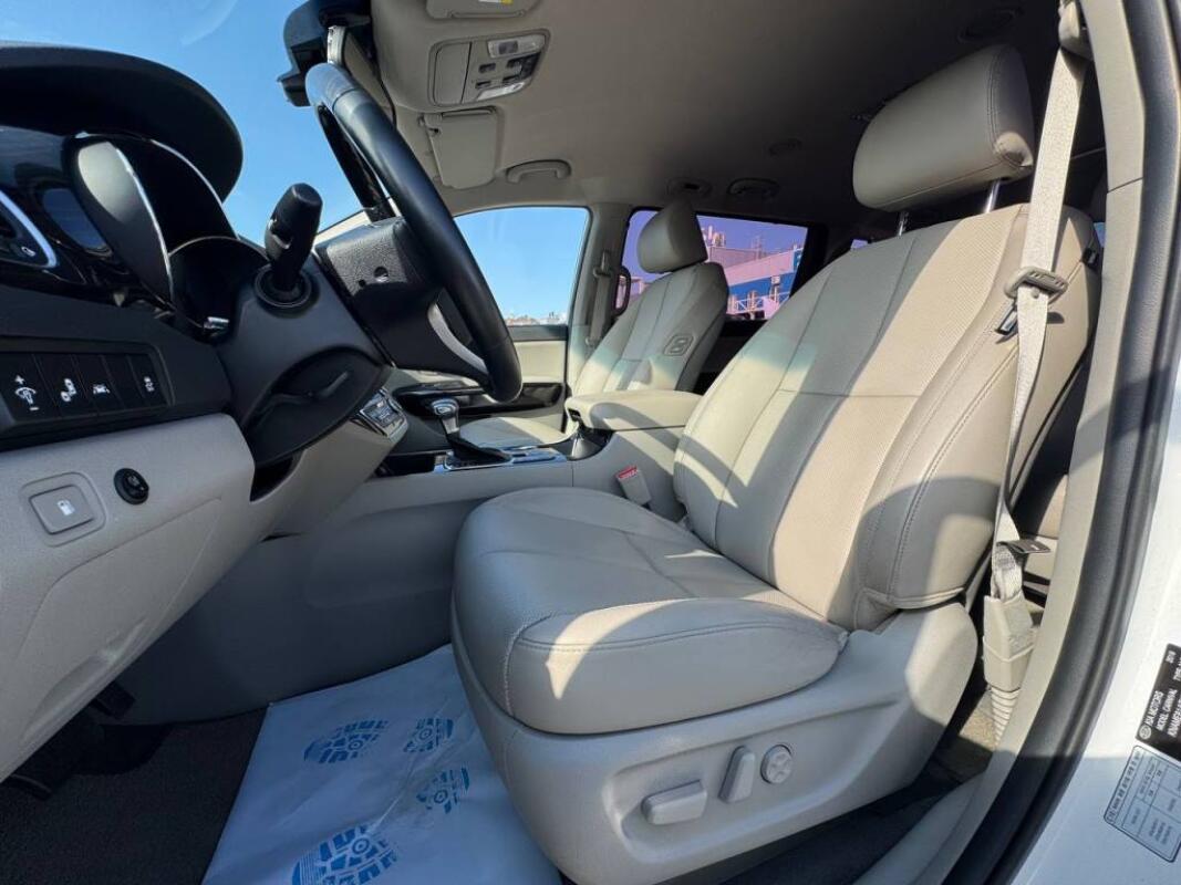 Kia Carnival (2019)