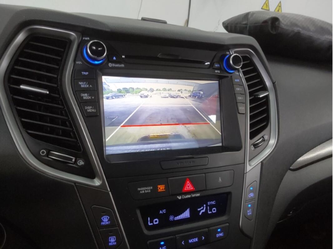 Hyundai SantaFe (2016)