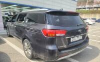 Kia Carnival (2015)