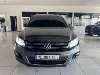 Volkswagen Tiguan (2015)