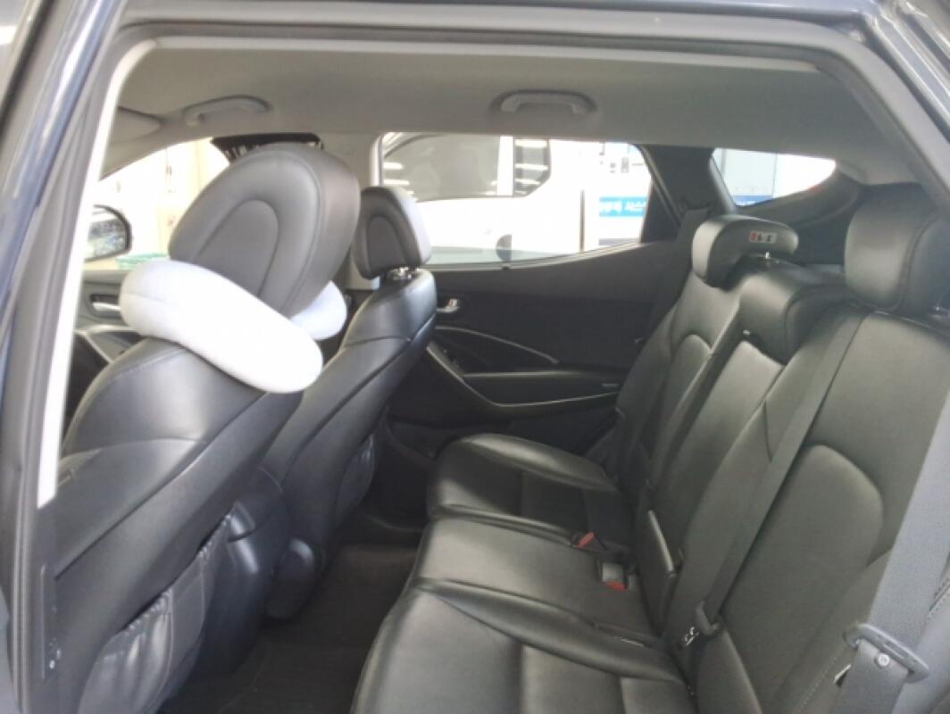 Hyundai SantaFe (2015)