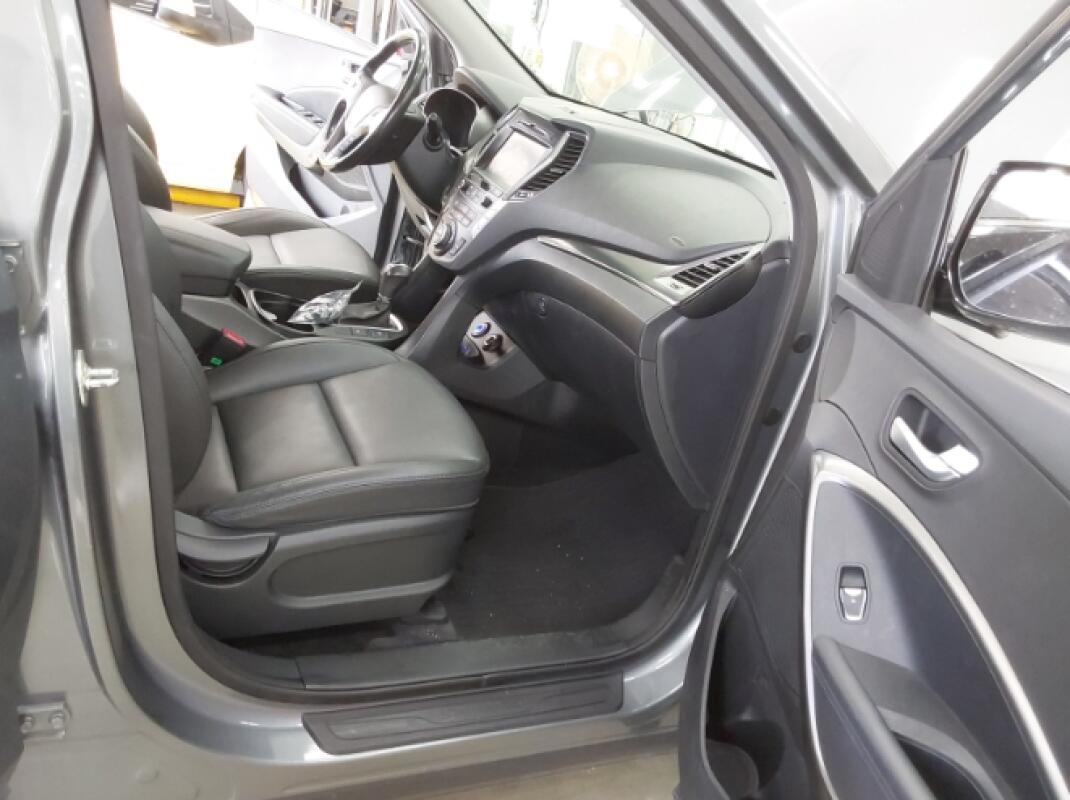 Hyundai SantaFe (2017)