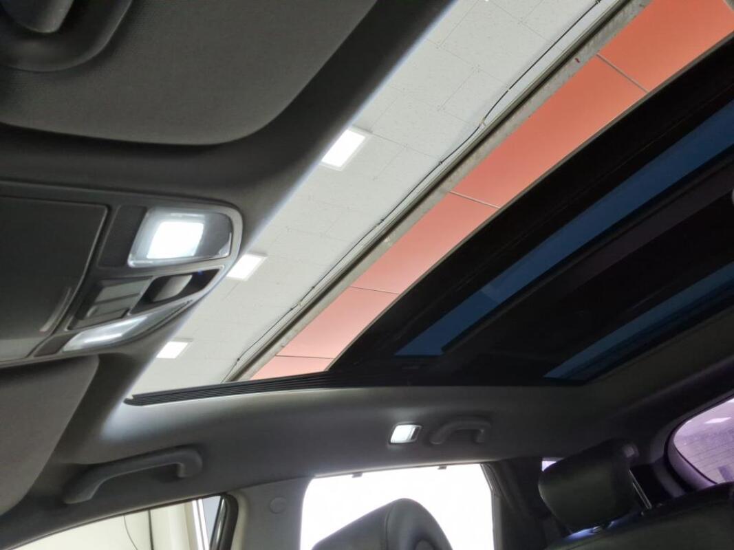 Hyundai SantaFe (2015)