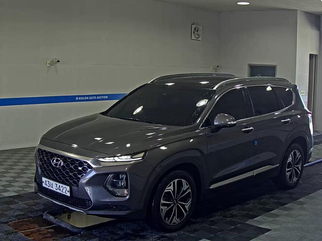 Hyundai Santa Fe (2019)