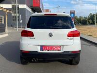 Volkswagen Tiguan (2015)