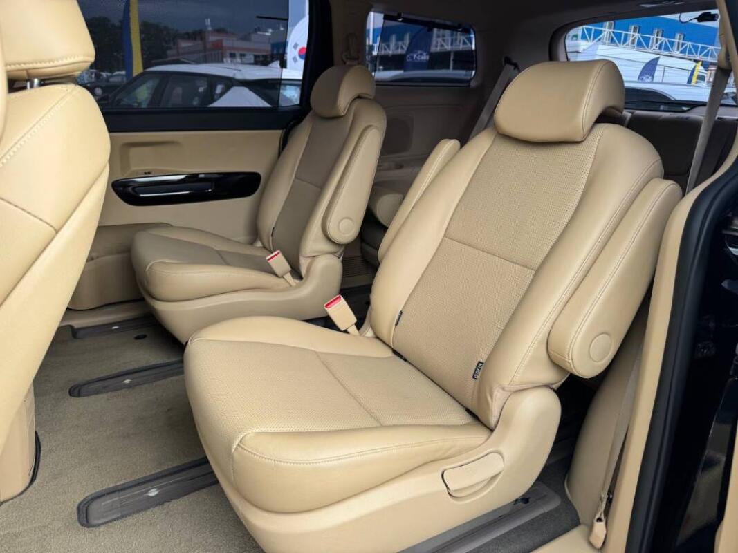 Kia Carnival (2018)