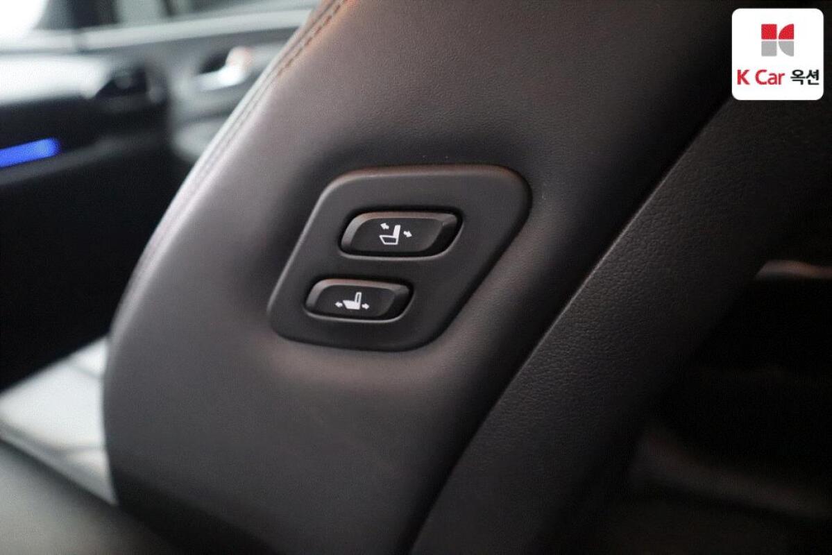 Hyundai SantaFe (2020)