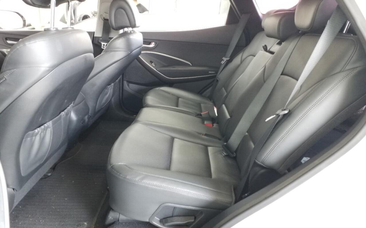 Hyundai SantaFe (2016)