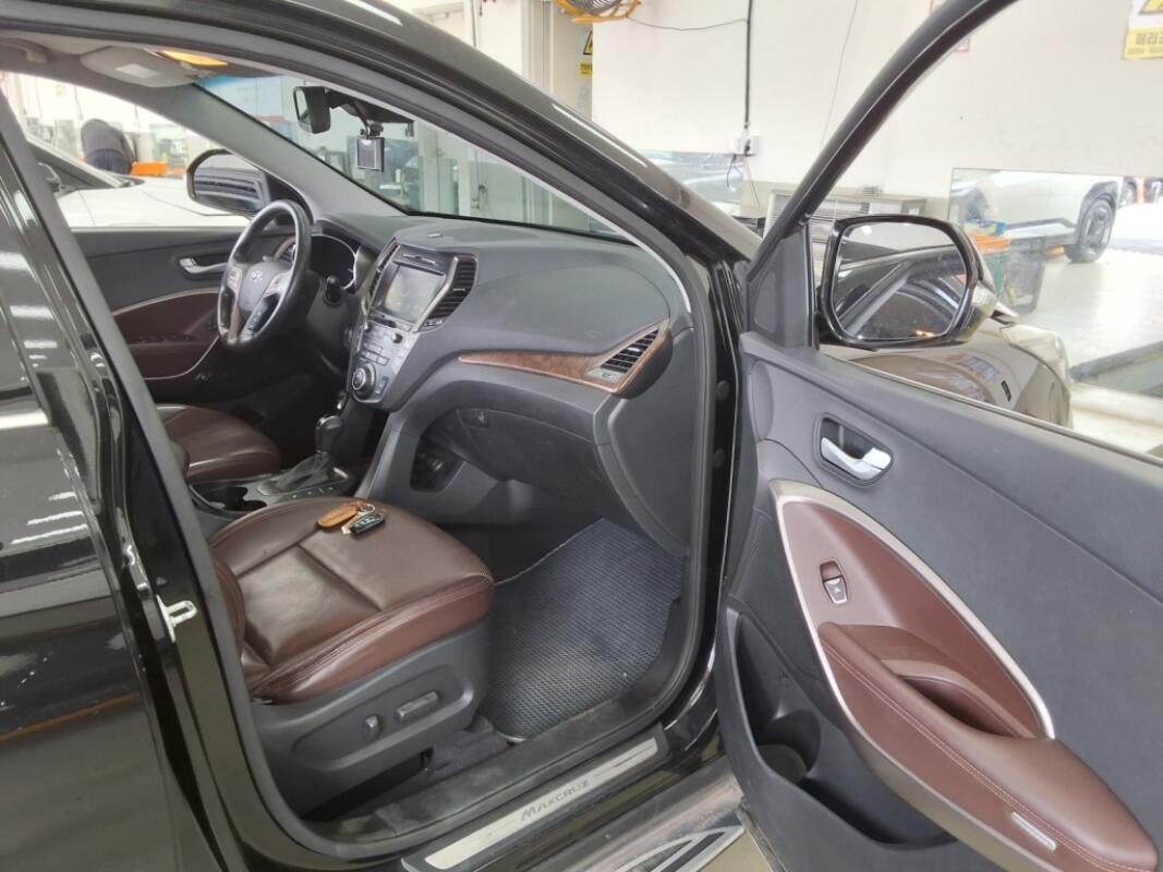 Hyundai Maxcruz (2016)