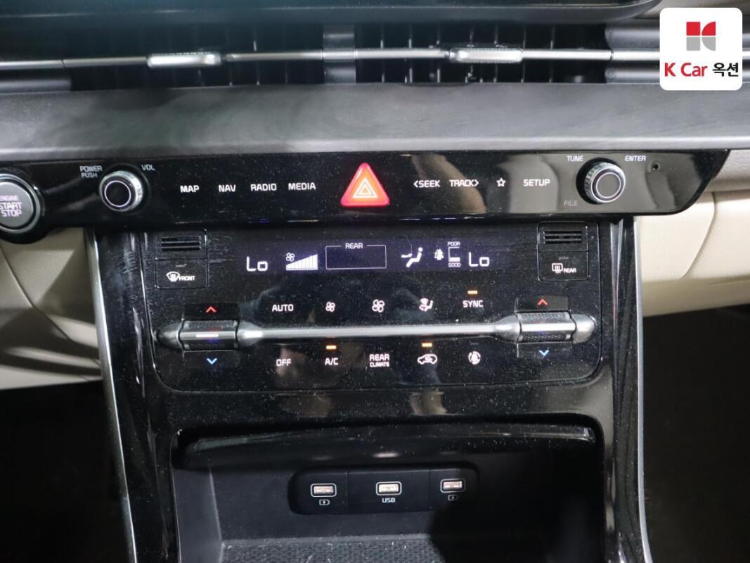 Kia Carnival (2022)