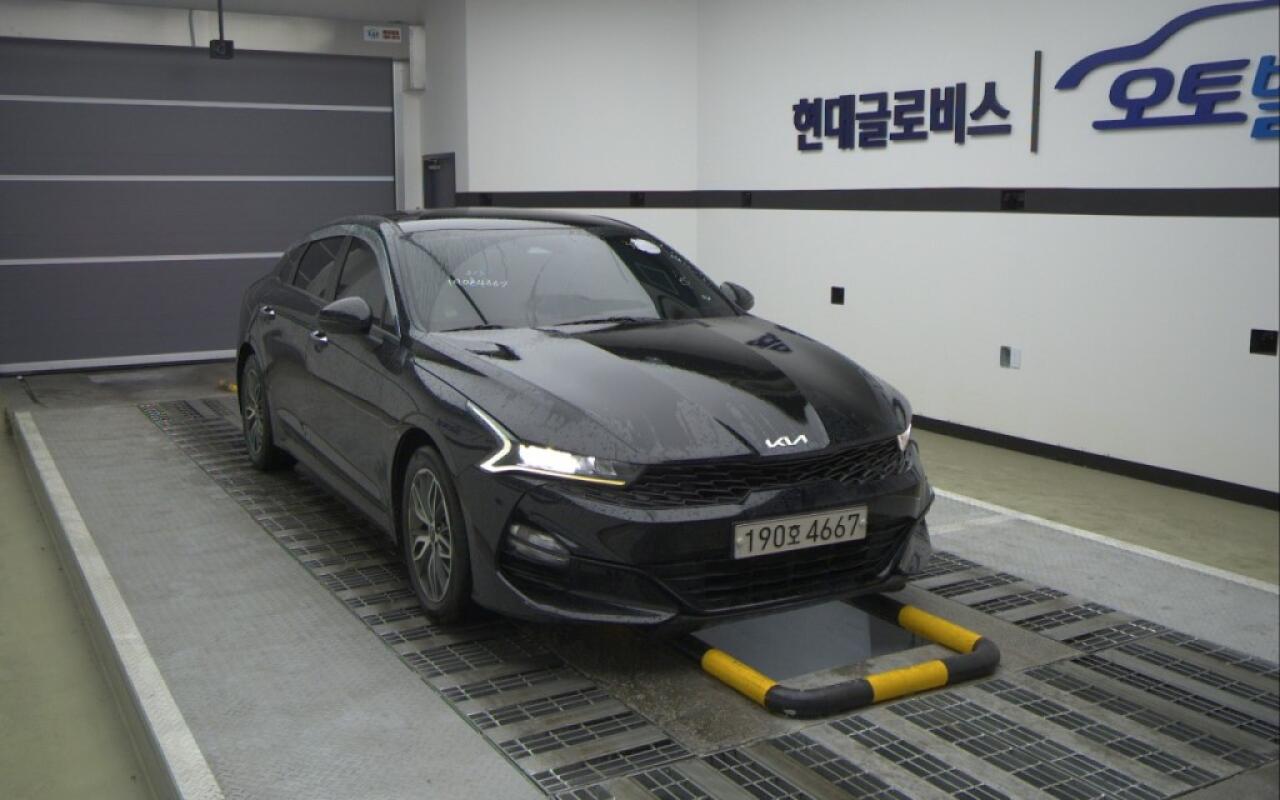Kia K5 (2022)