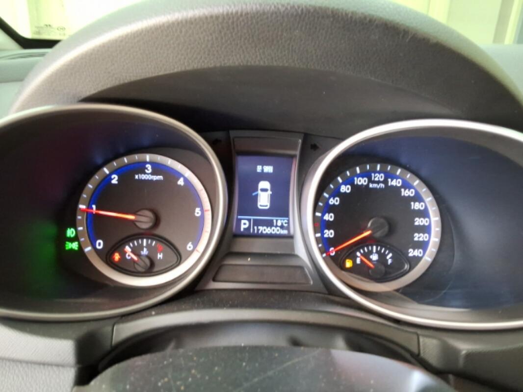 Hyundai SantaFe (2013)