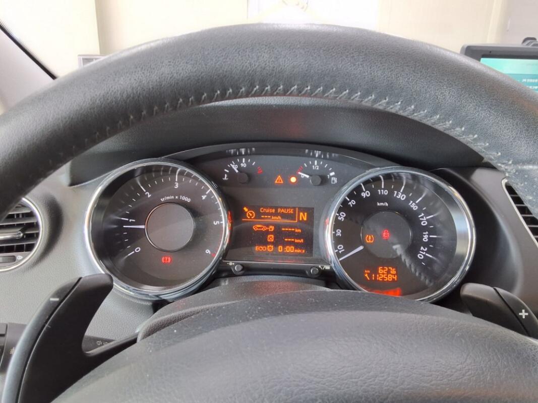 Peugeot 3008 (2014)