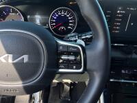 Kia Carnival (2023)