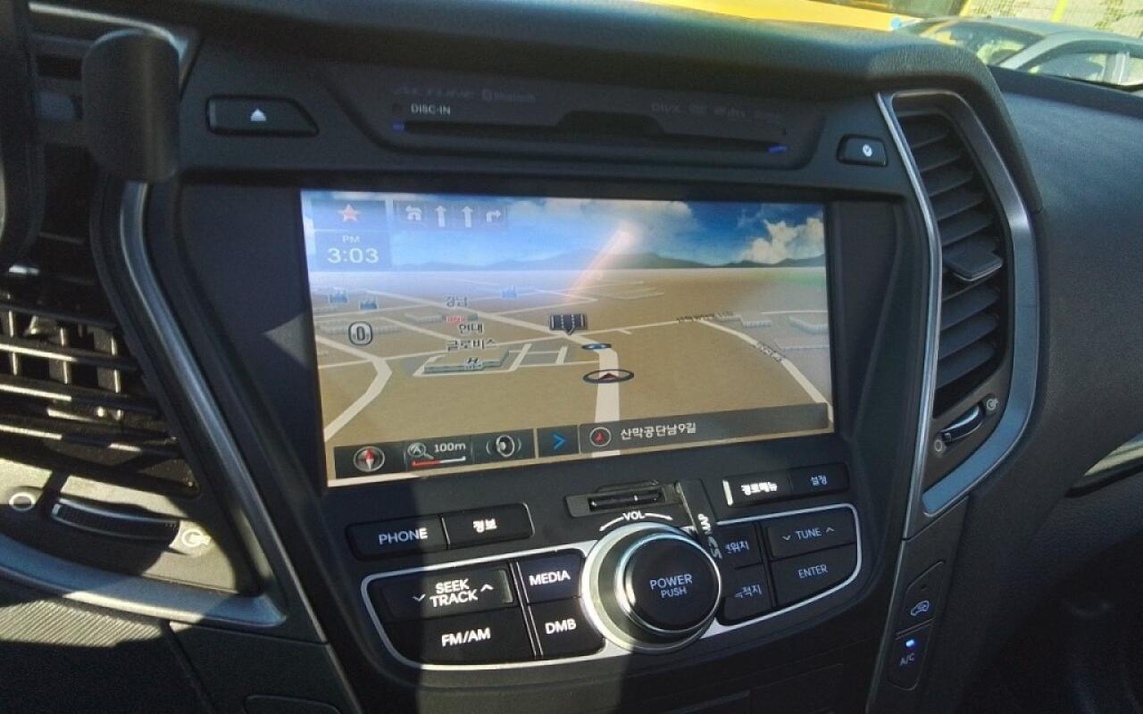 Hyundai SantaFe (2013)