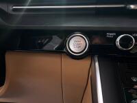 Kia Carnival (2021)