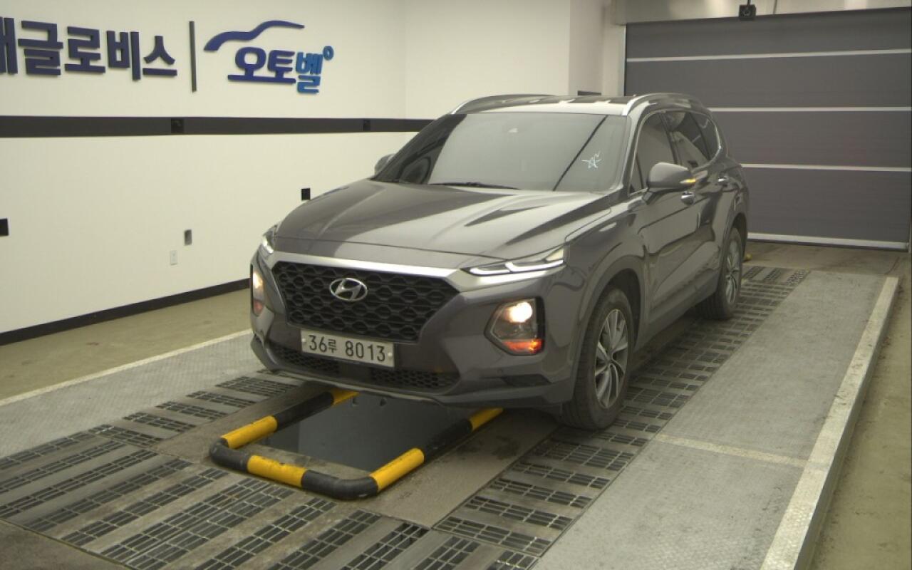 Hyundai SantaFe (2019)