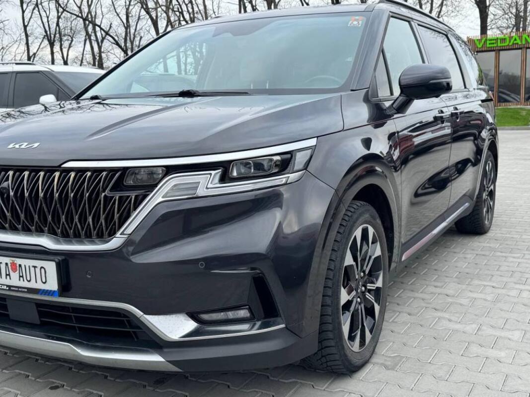 Kia Carnival (2020)