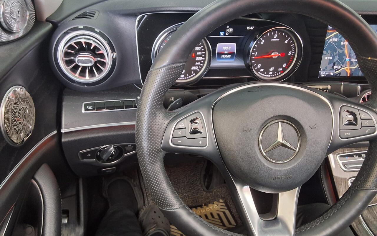 Mercedes E220d (2017)