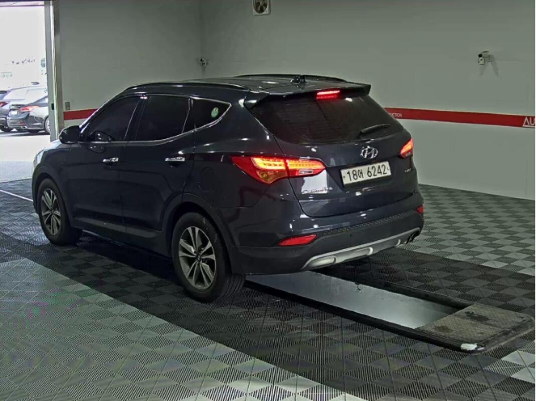 Hyundai SantaFe (2014)