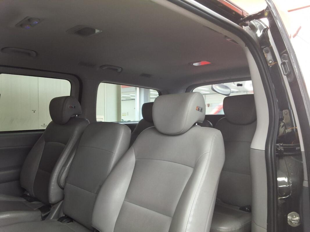 Hyundai Grand Starex (2019)