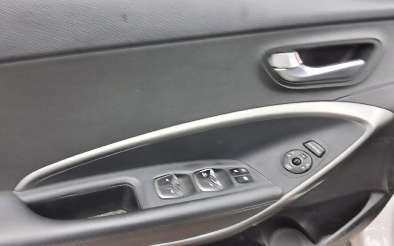 Hyundai SantaFe (2017)