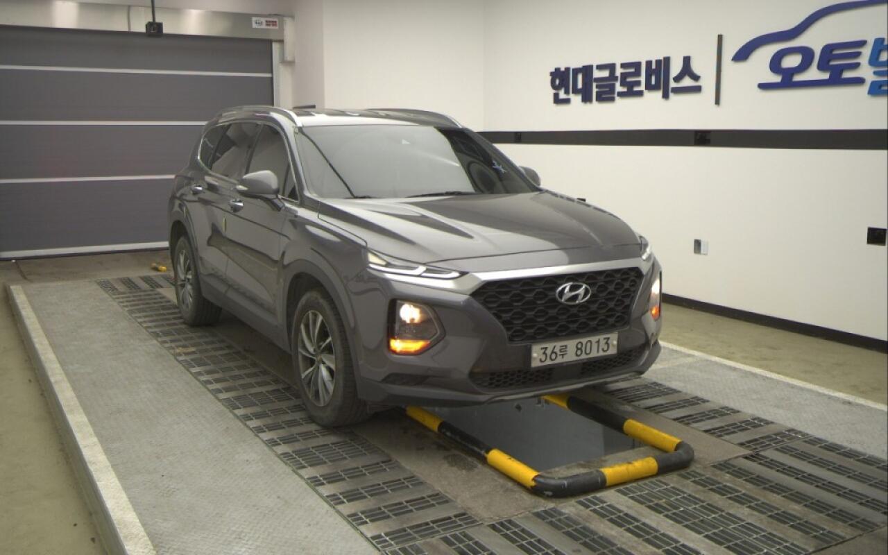 Hyundai SantaFe (2019)