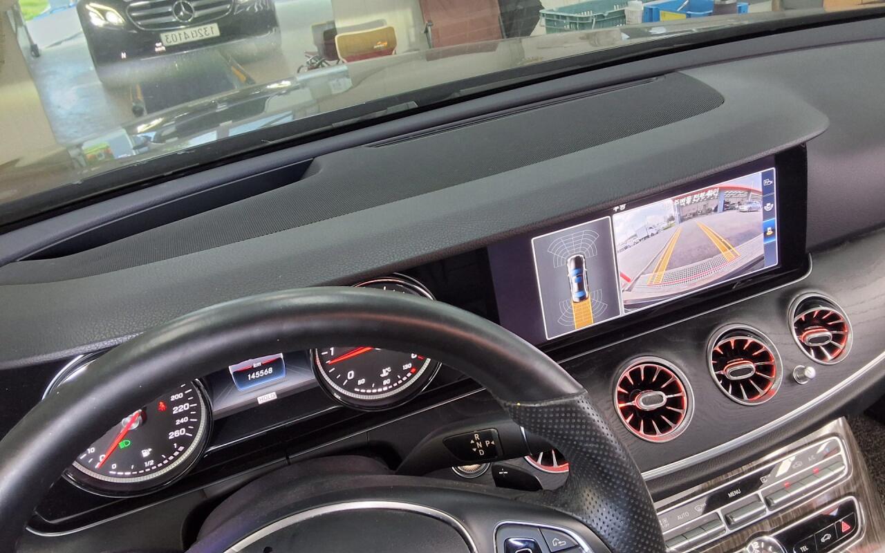 Mercedes E220d (2017)