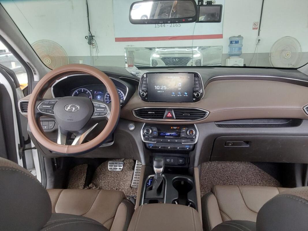 Hyundai SantaFe (2019)