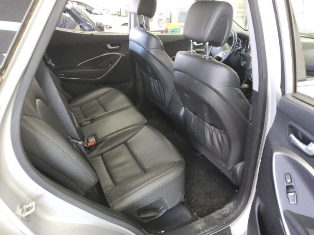 Hyundai SantaFe (2017)