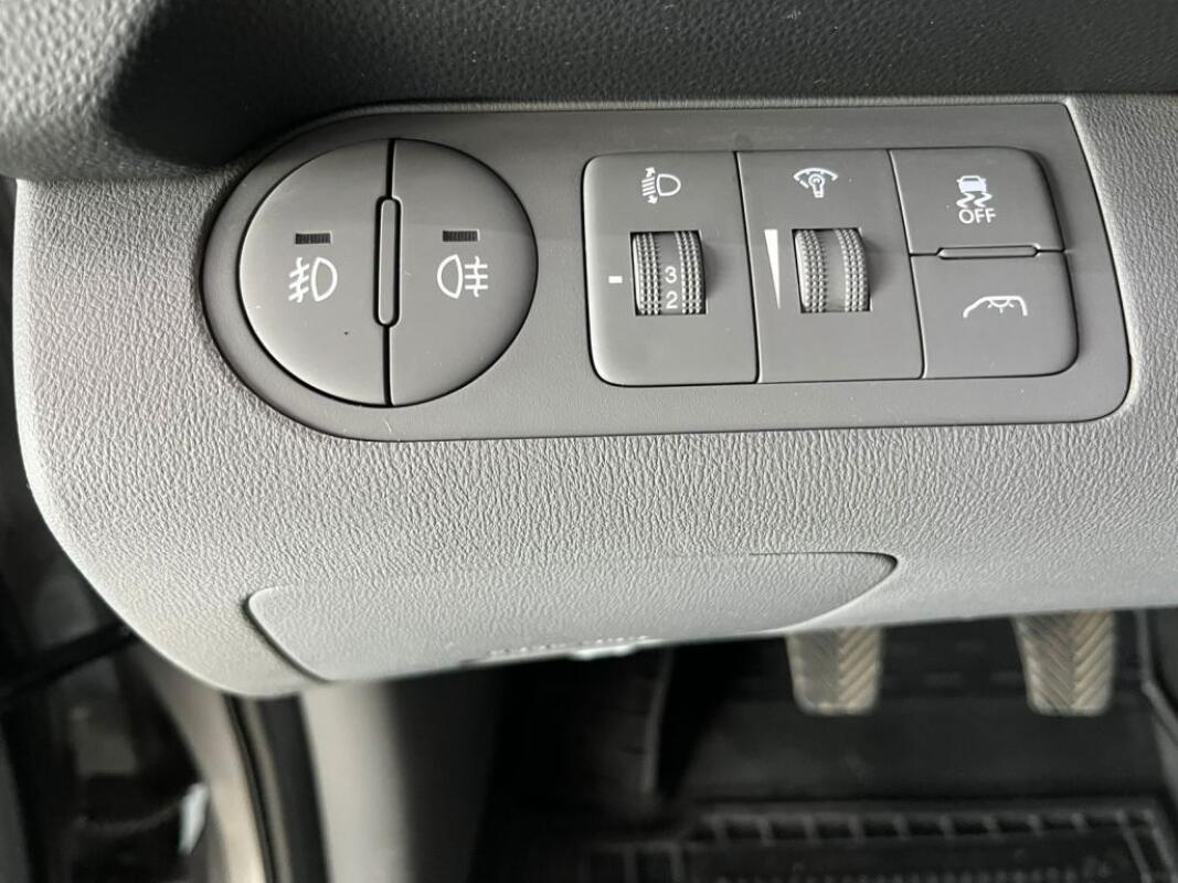 Hyundai H-1 (2016)