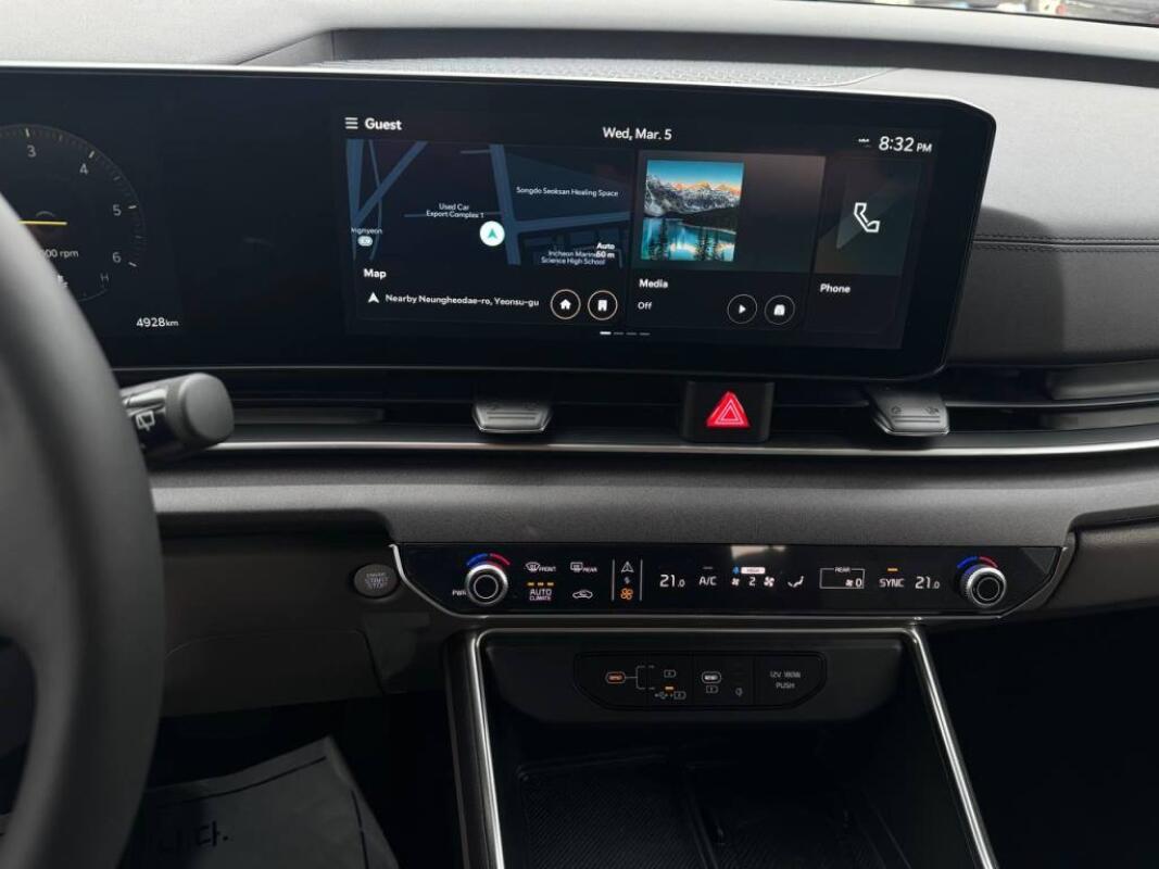 Kia Carnival (2024)