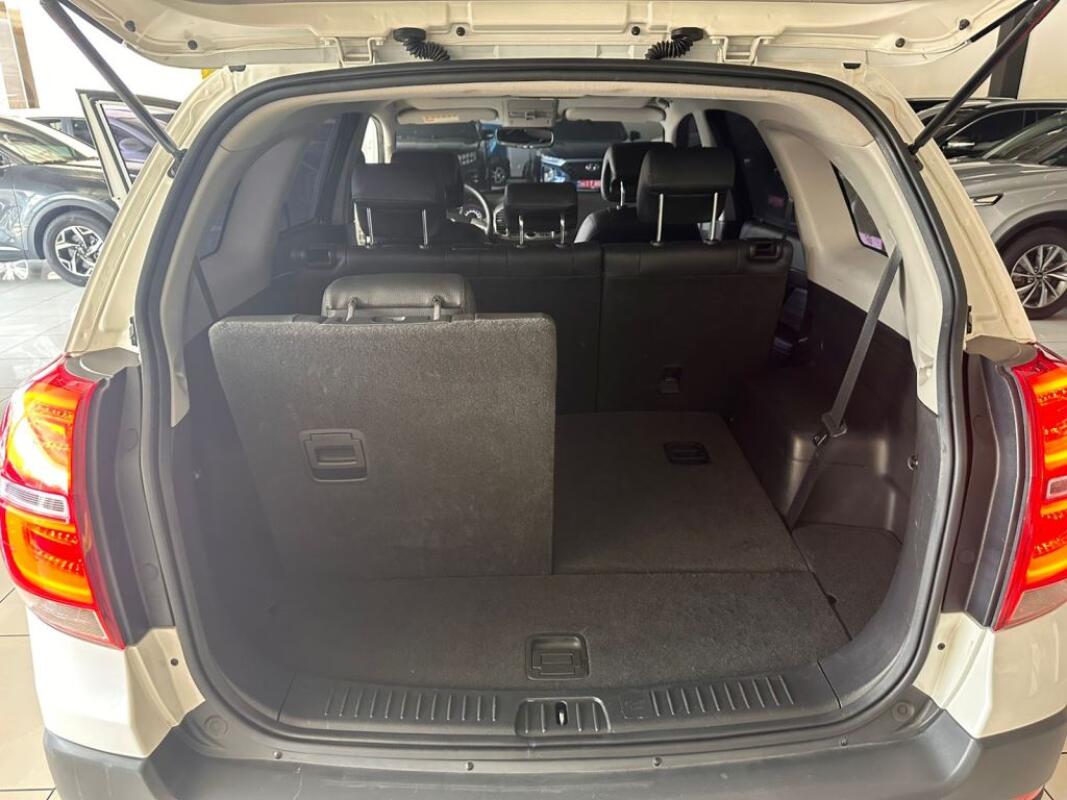 Chevrolet	Captiva (2015)