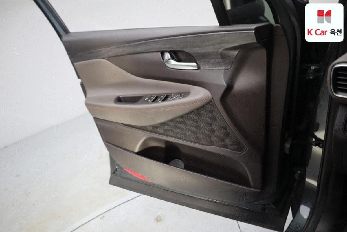 Hyundai SantaFe (2018)