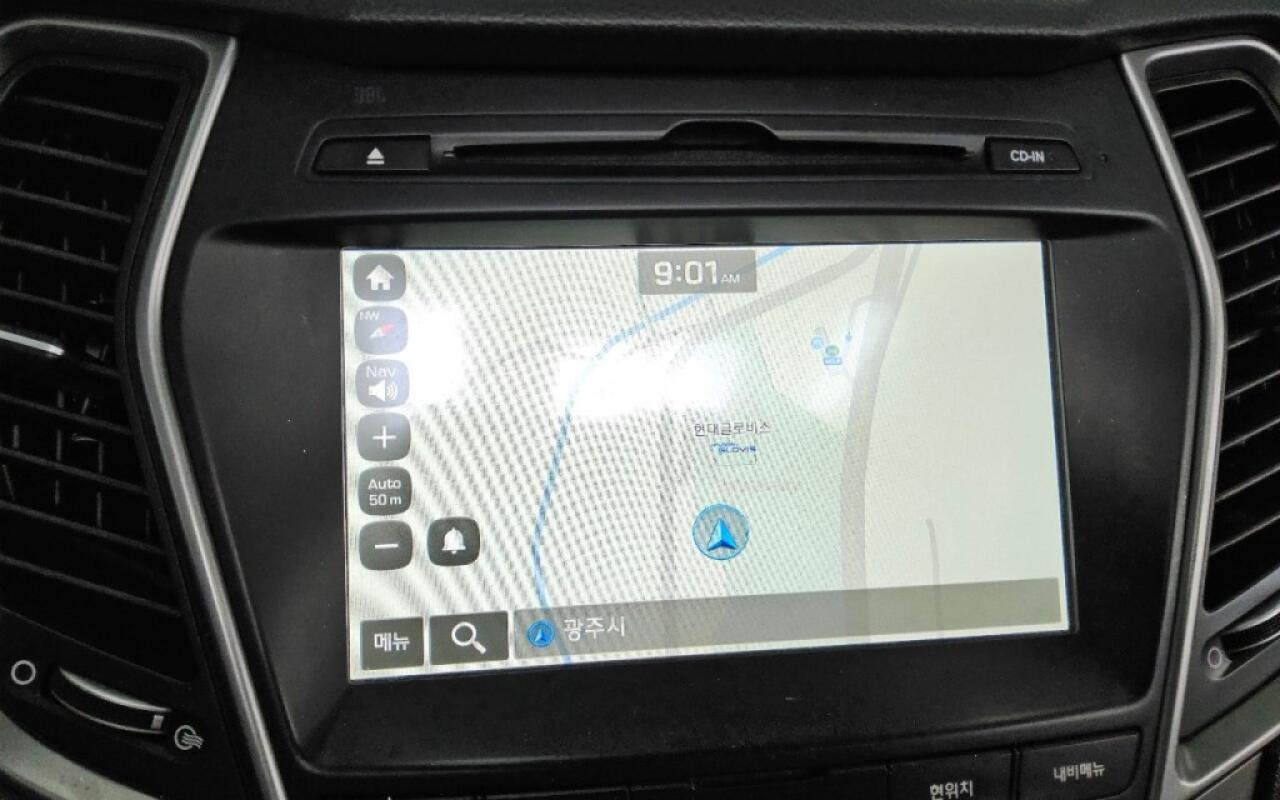 Hyundai SantaFe (2015)