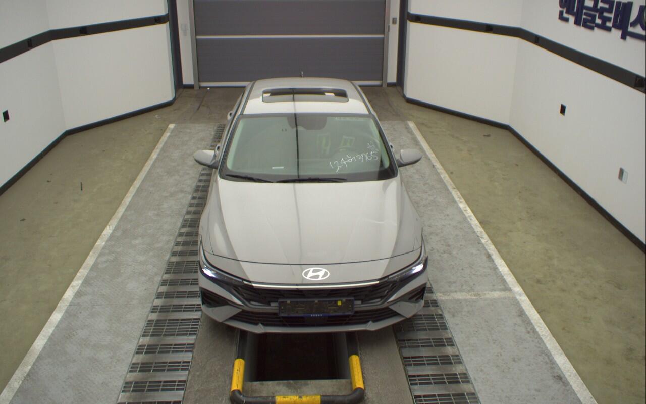 Hyundai Avante (2024)