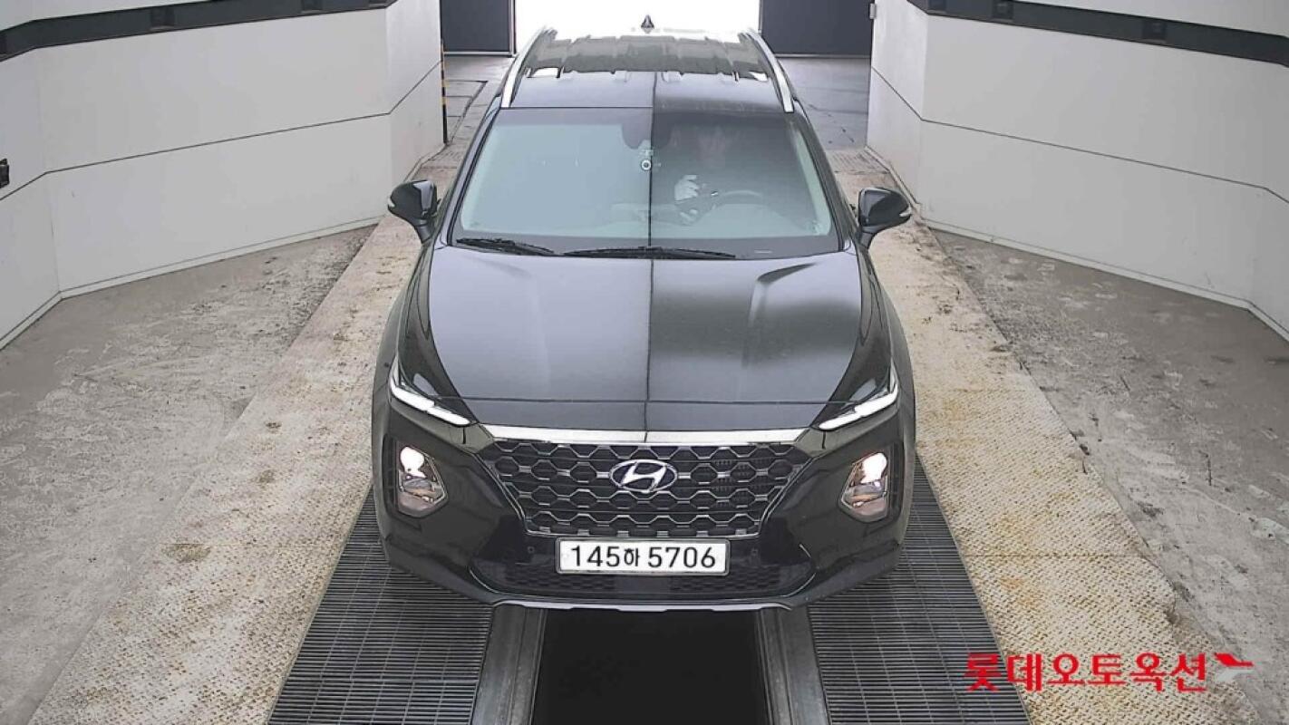 Hyundai SantaFe (2020)